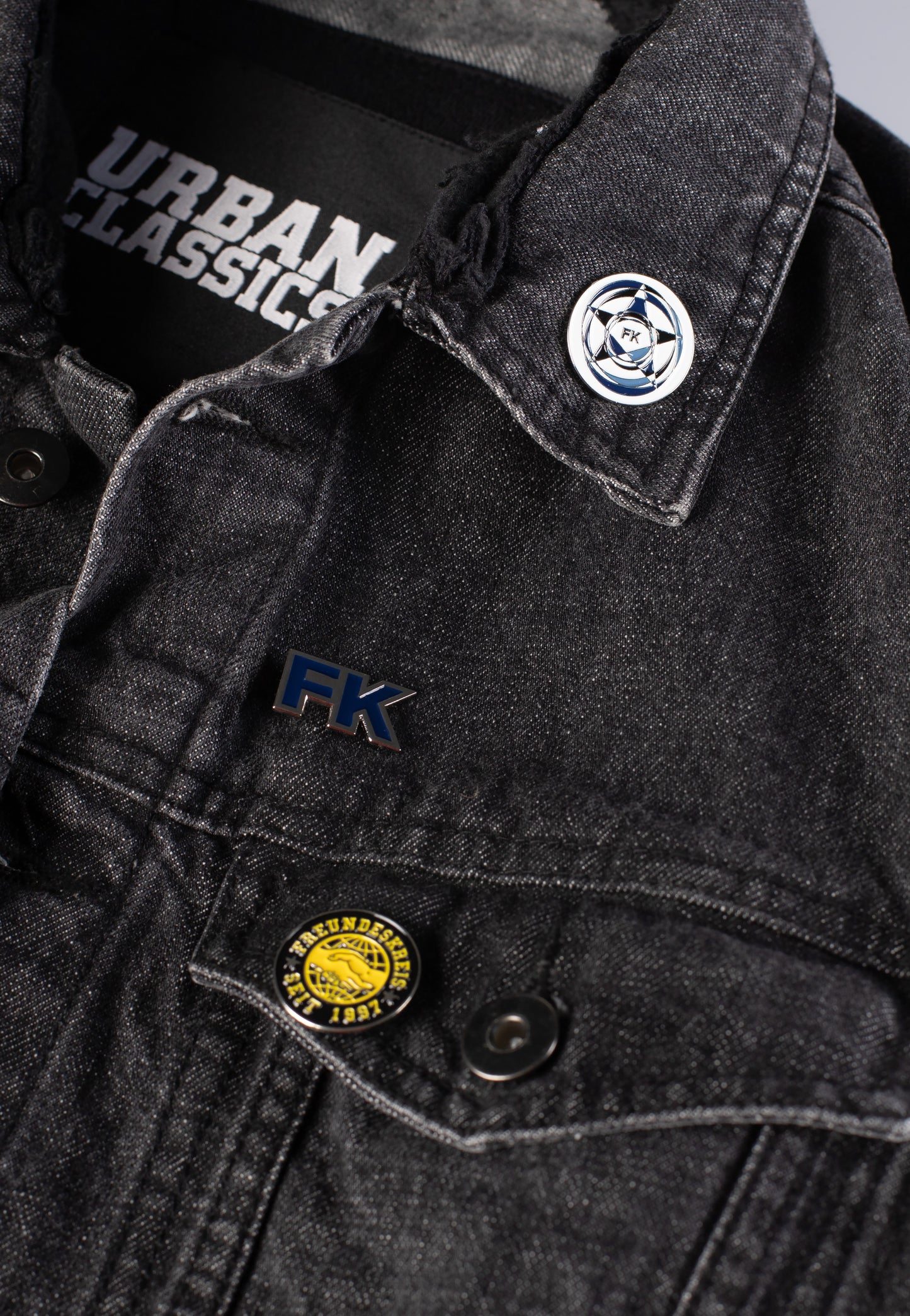 Freundeskreis - Pin Set - Pin Set | Neutral-Image